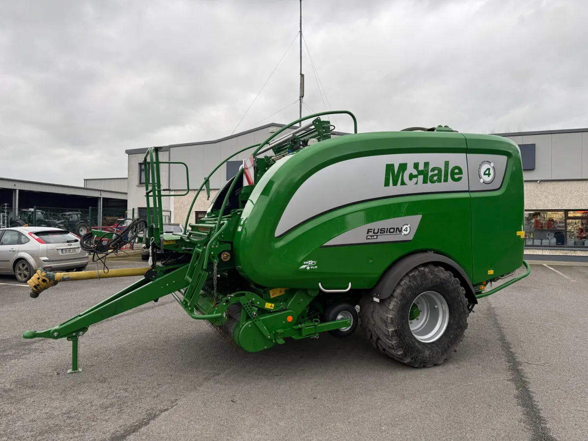 USED 2024 MCHALE FUSION 4 PLUS BALER - Image 1