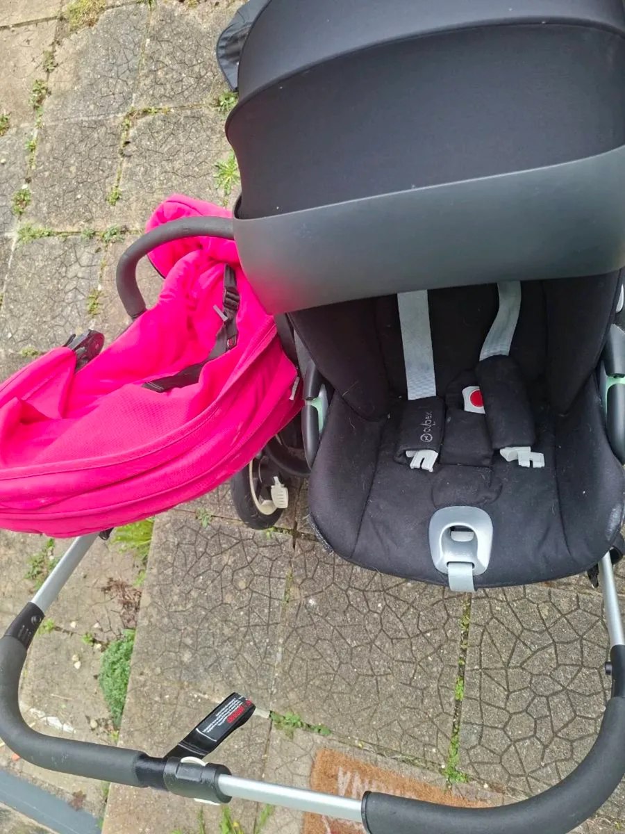 Bugaboo donkey - Image 1