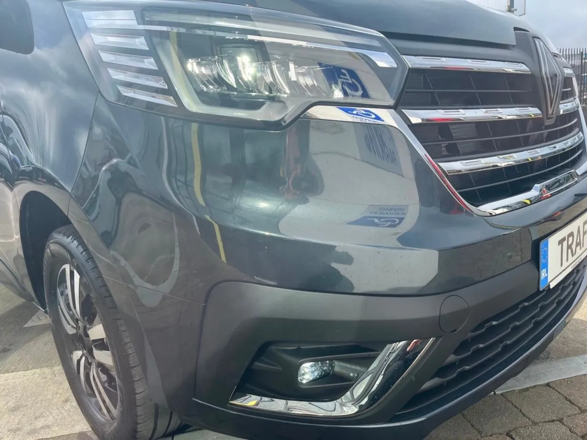 Renault Trafic Renault Trafic LL30 Blue DCI 170 Sp - Image 2