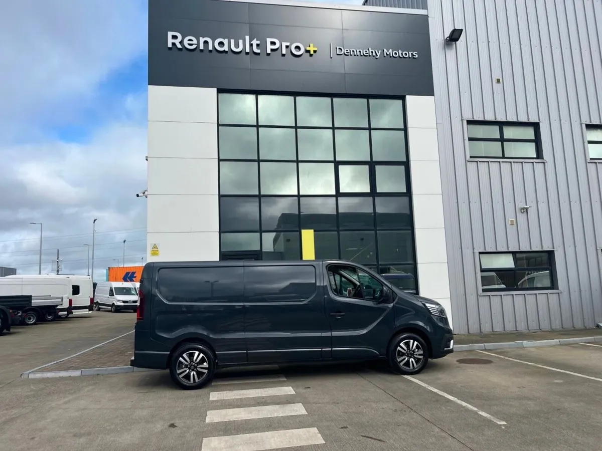 Renault Trafic Renault Trafic LL30 Blue DCI 170 Sp - Image 4