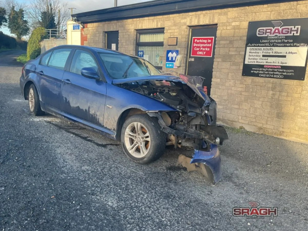 2011 BMW 3 SERIES 320 - Image 2