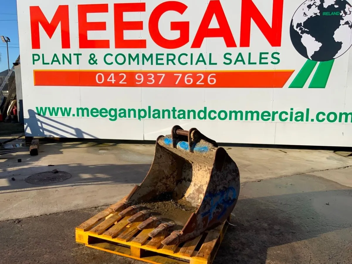 36" DIGGING BUCKET......50mm PINS .730-36 - Image 1