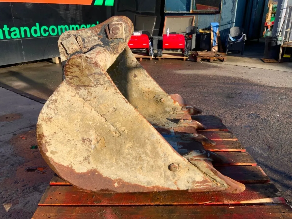 36" DIGGING BUCKET......45mm PINS........719. - Image 4