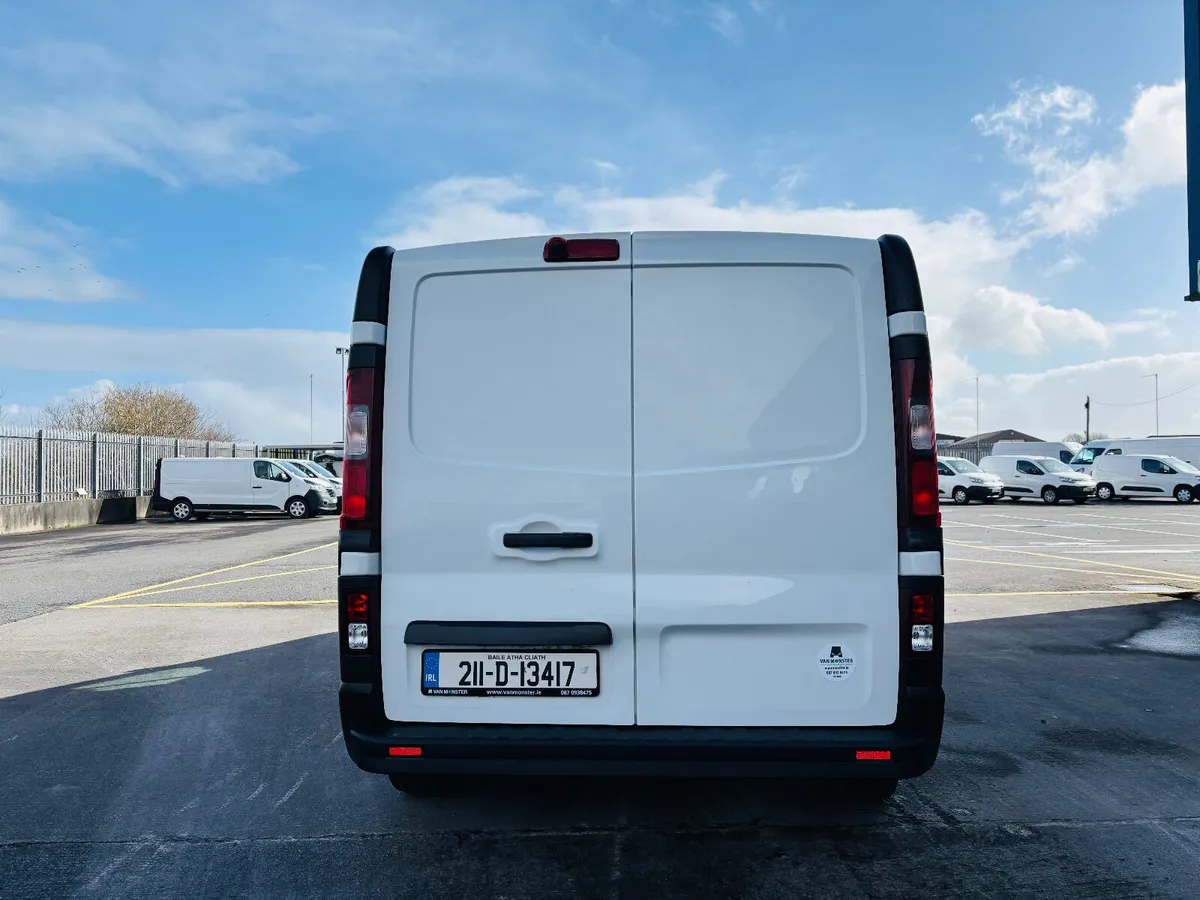 2021 Renault Trafic 2.0 120bhp LWB €12,950 + VAT - Image 4