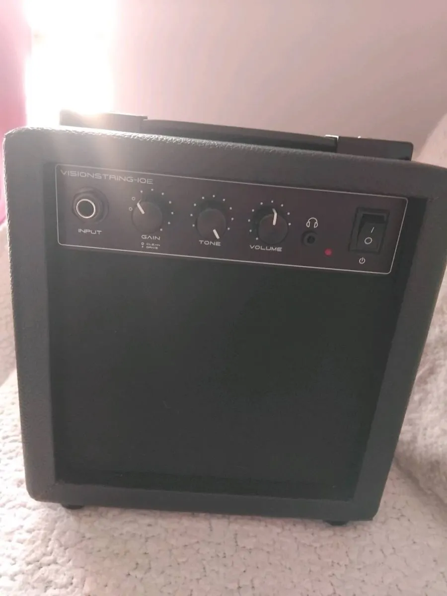 10 watt small Guitar Amp