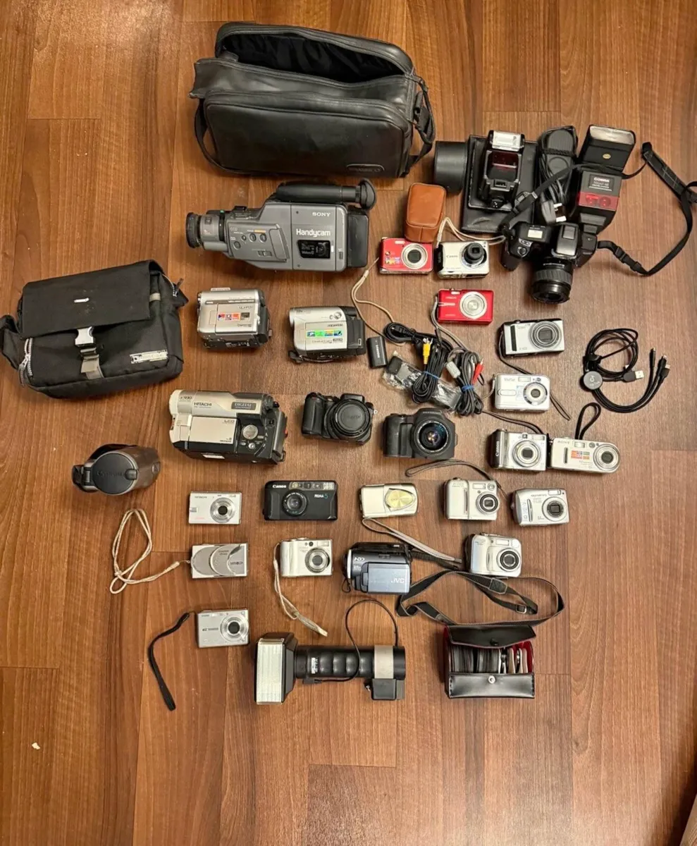 Huge Bundle of Cameras! - Image 1