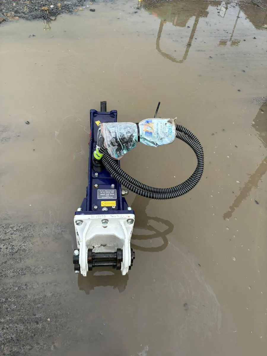 Hydraulic Rock Breakers – To Suit 0.8T & 1–3T - Image 4