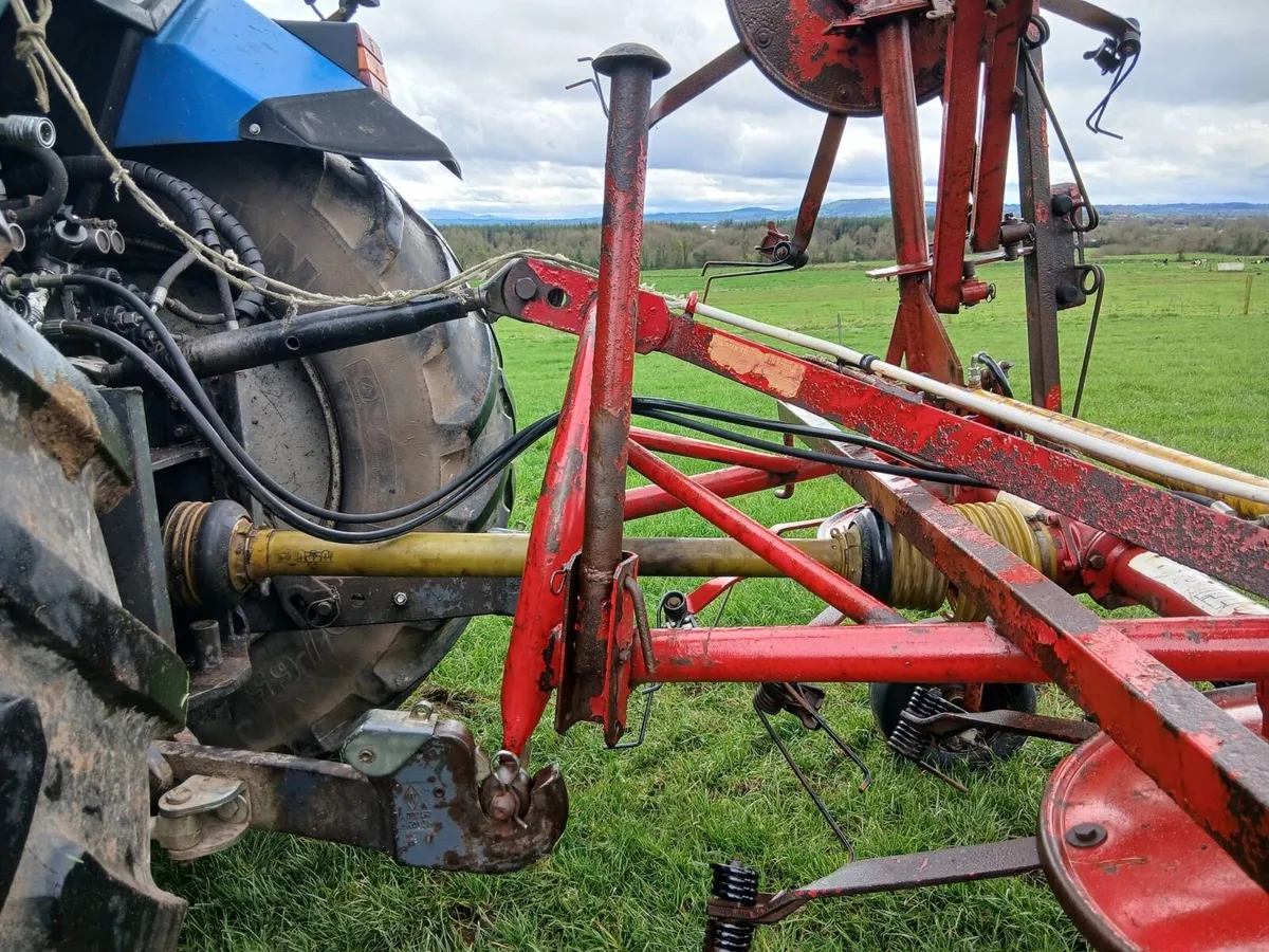 Lely Lotus 600 Combi Tedder - Image 2