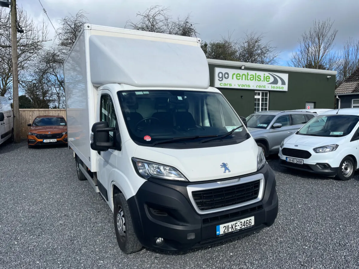 Peugeot Box Body with Tail Lift (1 Owner) - Image 1