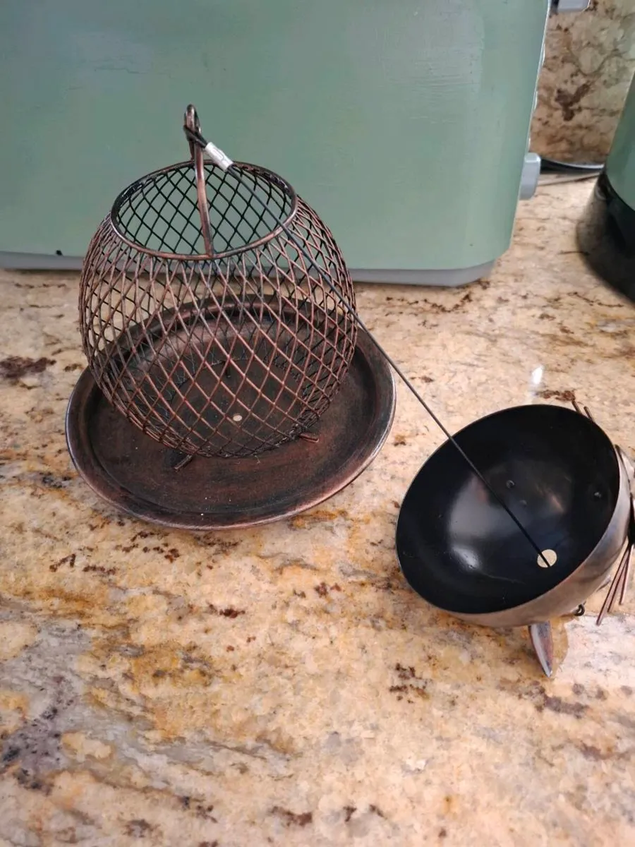 Bird feeder - Image 3