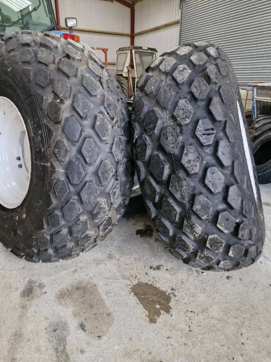 New lime spreader wheels - Image 4