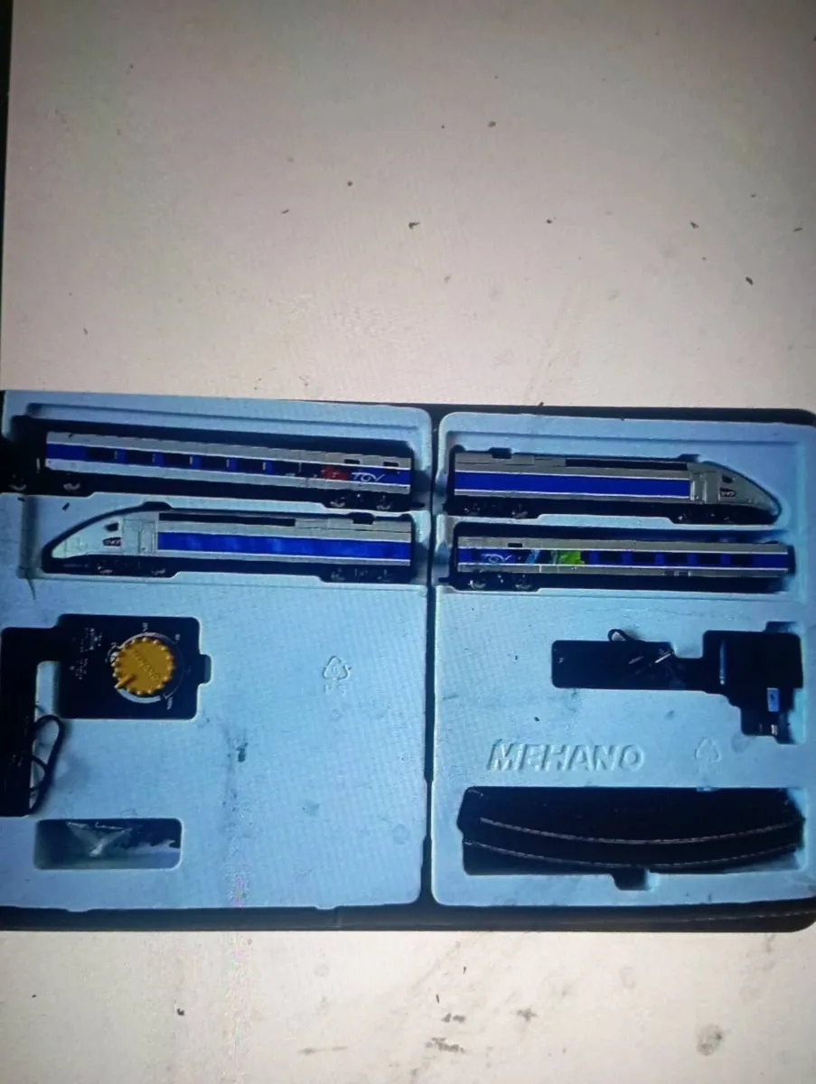 HO SCALE MODLE MEHANO TGV ATLANTIQUE TRAN SET - Image 4