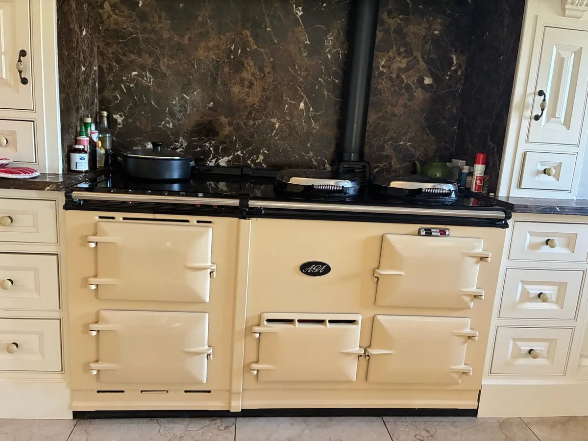 AGA cooker - Image 2