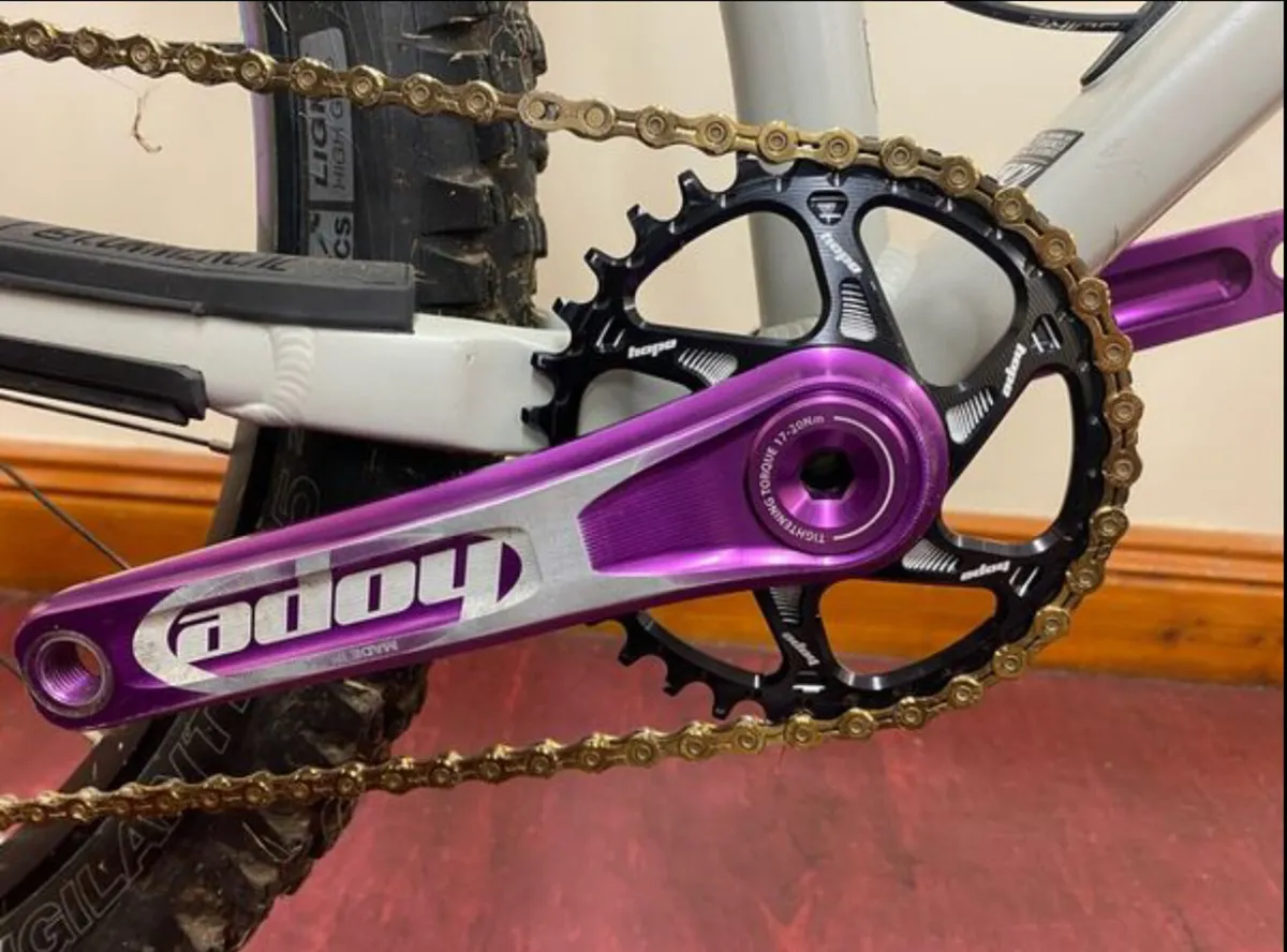 Commencal meta - Image 4