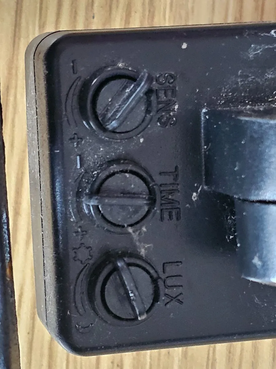 50W LED Floodlight PIR outdoor wall light security - Image 2