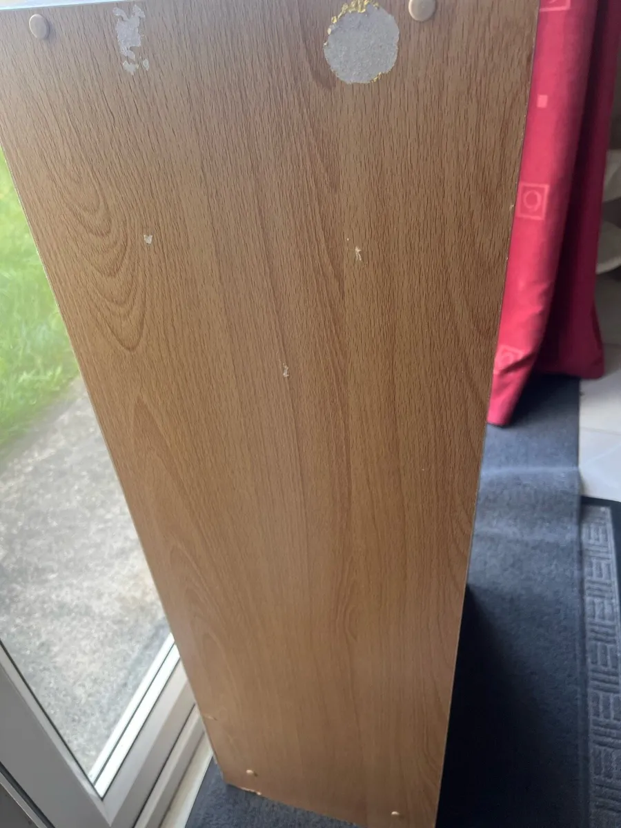 Bookshelves - free to take away - Image 3