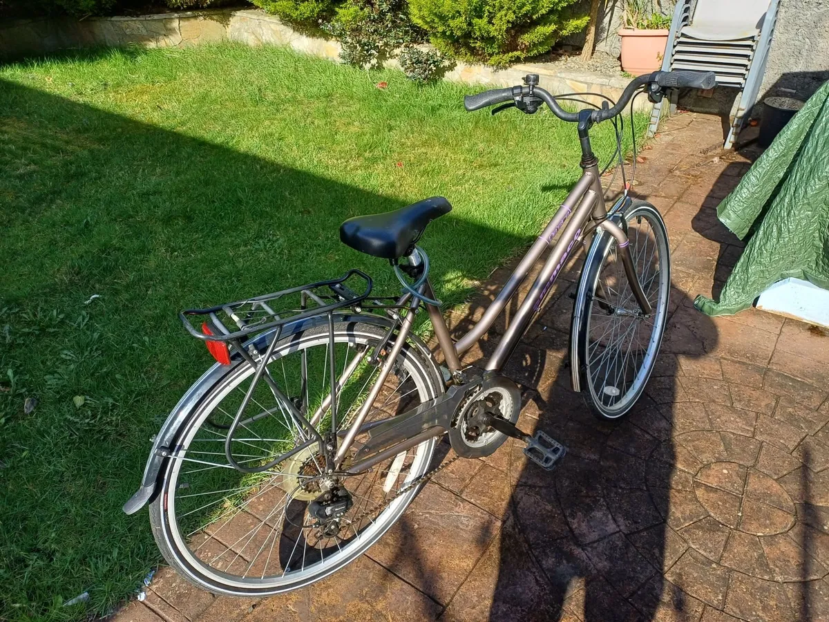 Ladies bike - Image 2