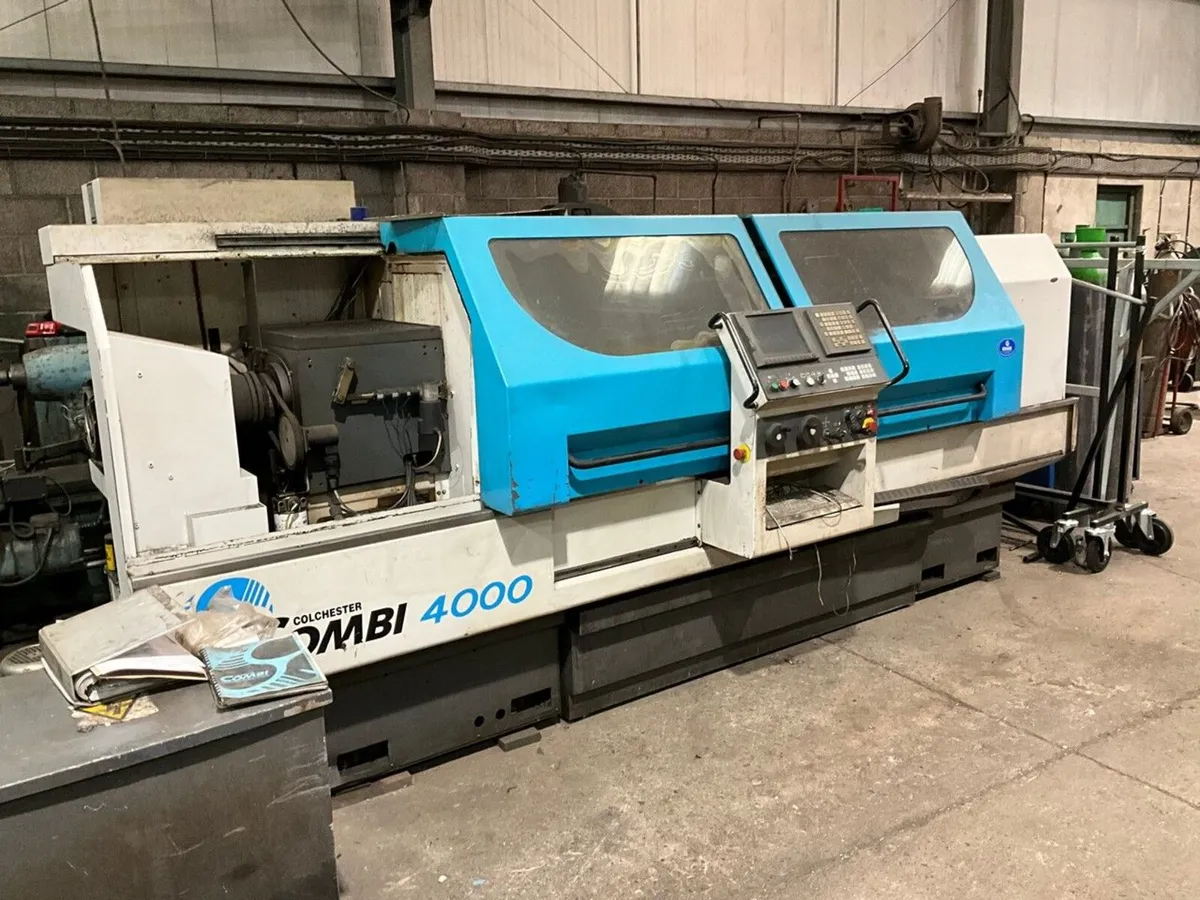 COLCHESTER COMBI 4000 3 PHASE LATHE - Image 1