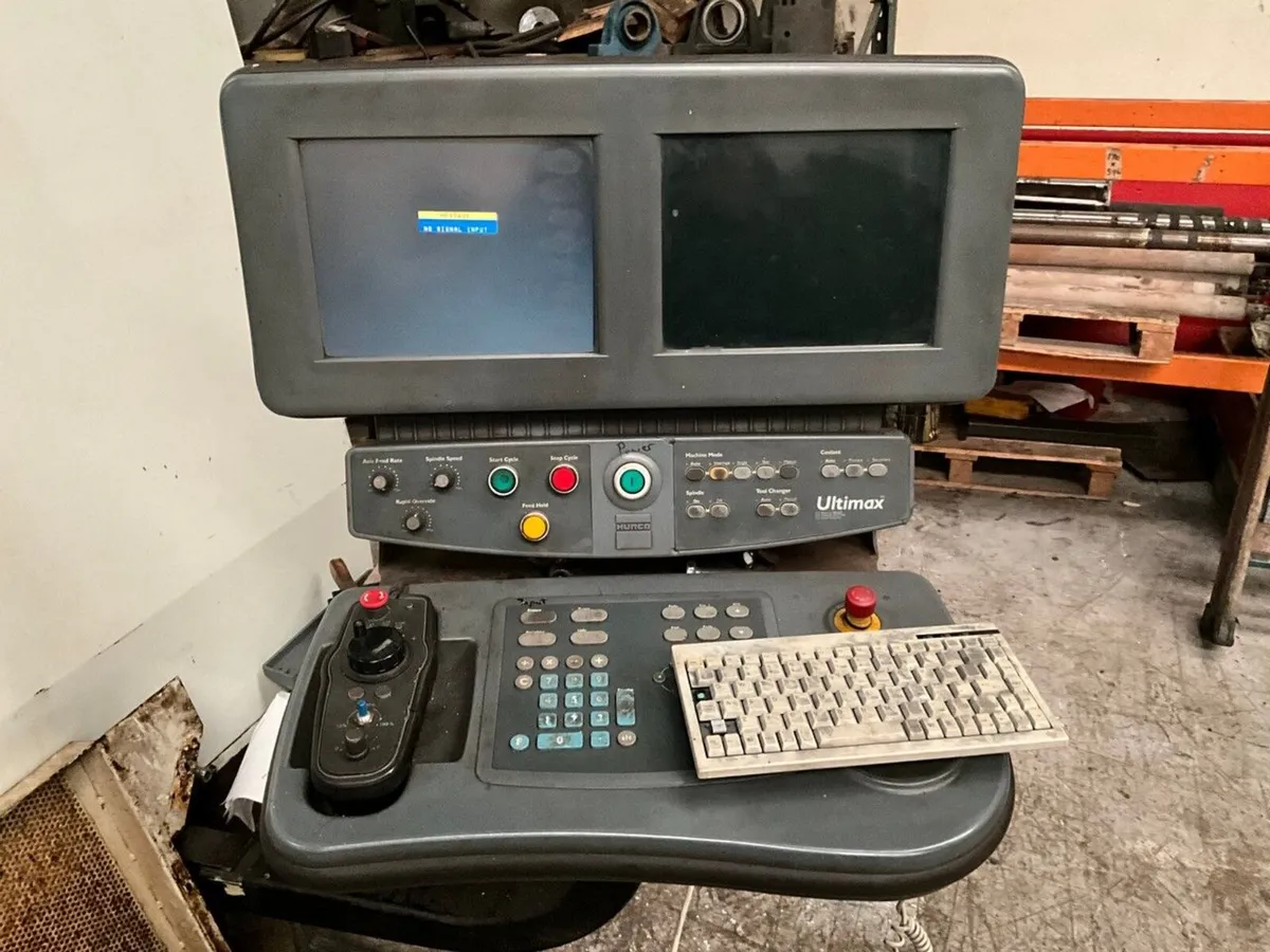 HURON VMX50 3 PHASE MACHINING CENTRE - Image 2