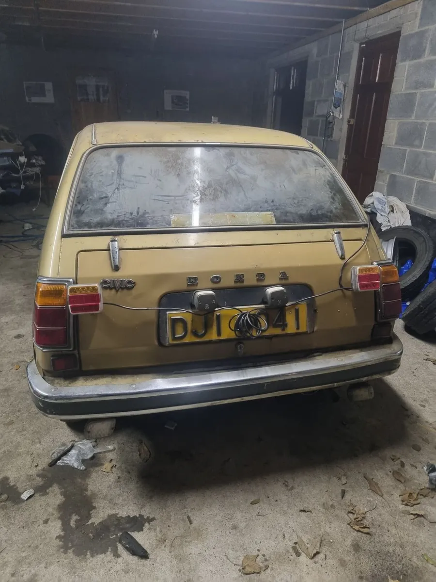 Honda civic 1978 offers need gone - Image 4