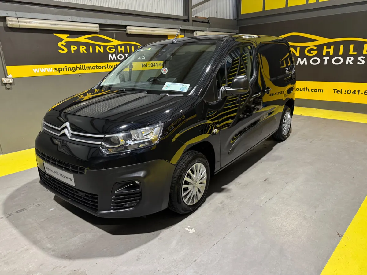 2021Citroen Berlingo 1.5 HDI Ent 3 Seats NO VAT - Image 1