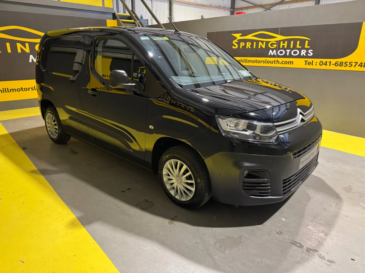 2021Citroen Berlingo 1.5 HDI Ent 3 Seats NO VAT - Image 2