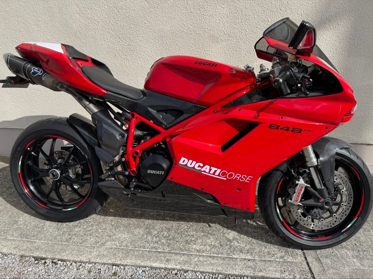 DUCATI 848 EVO - Image 2