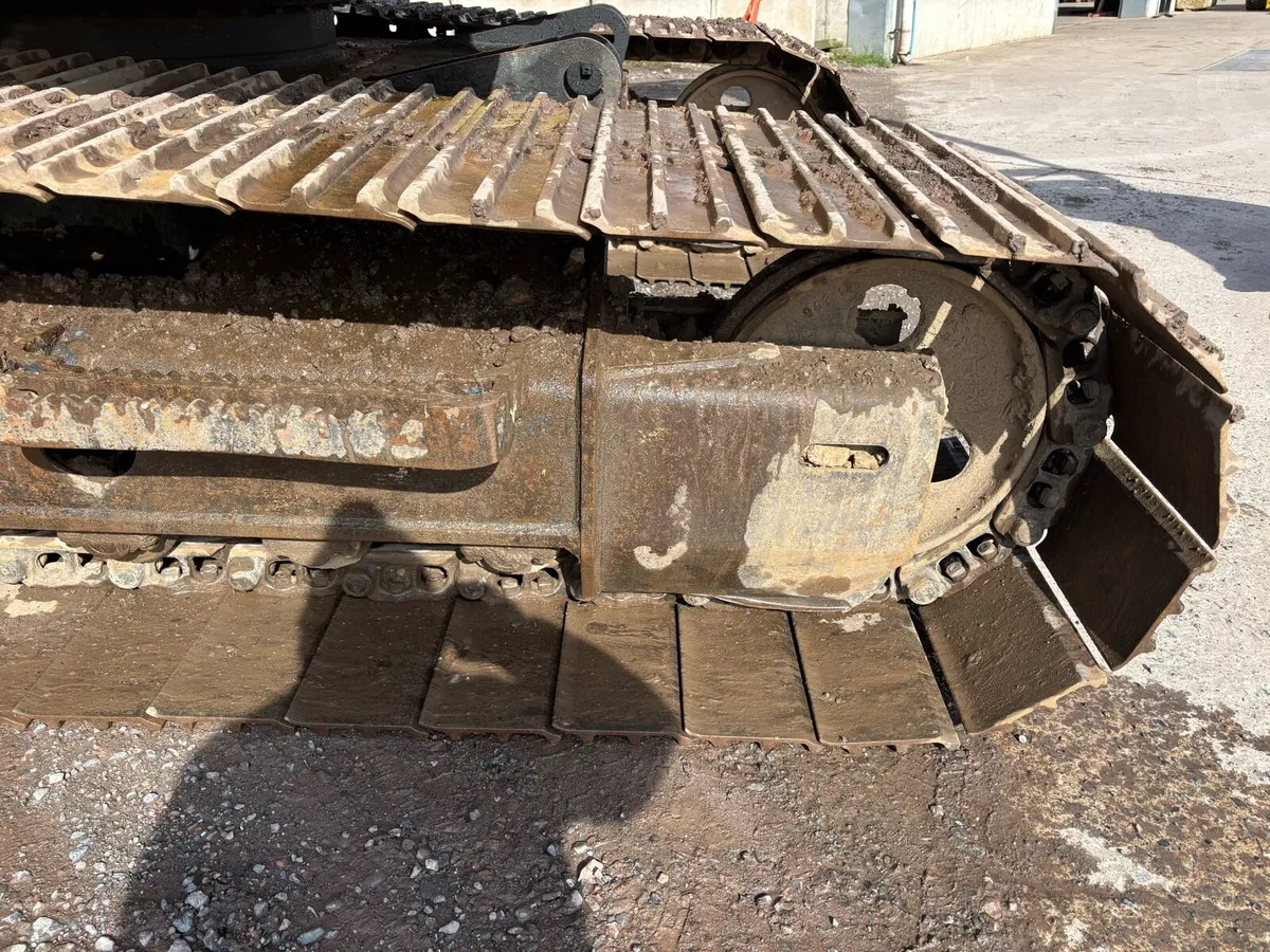 Komatsu PC 138 US Excavator - Image 4