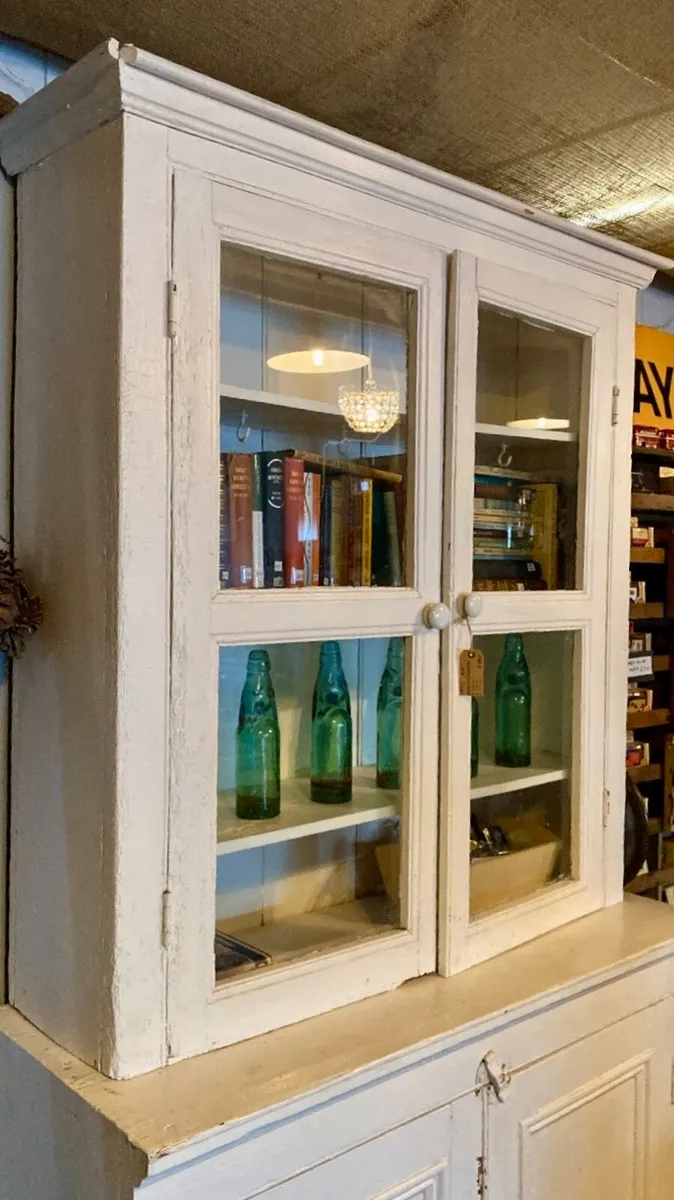 Antique bookcase - Image 3