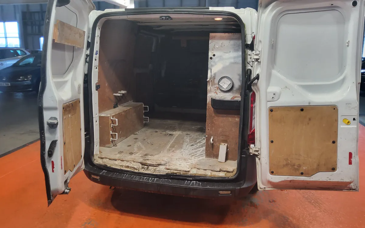 Ford Transit 2016 - Image 3