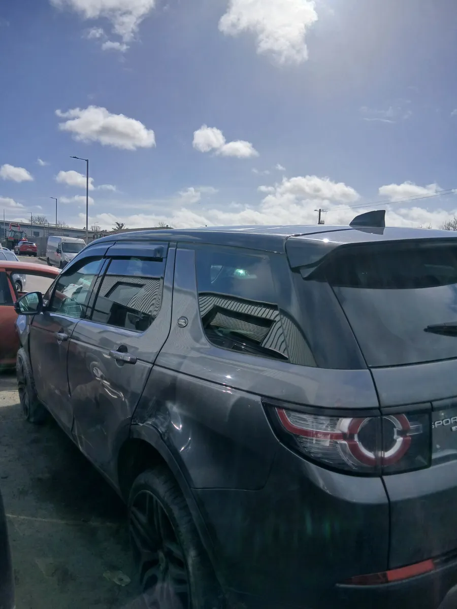 2016 LAND ROVER DISCOVERY BREAKING / PARTS - Image 3
