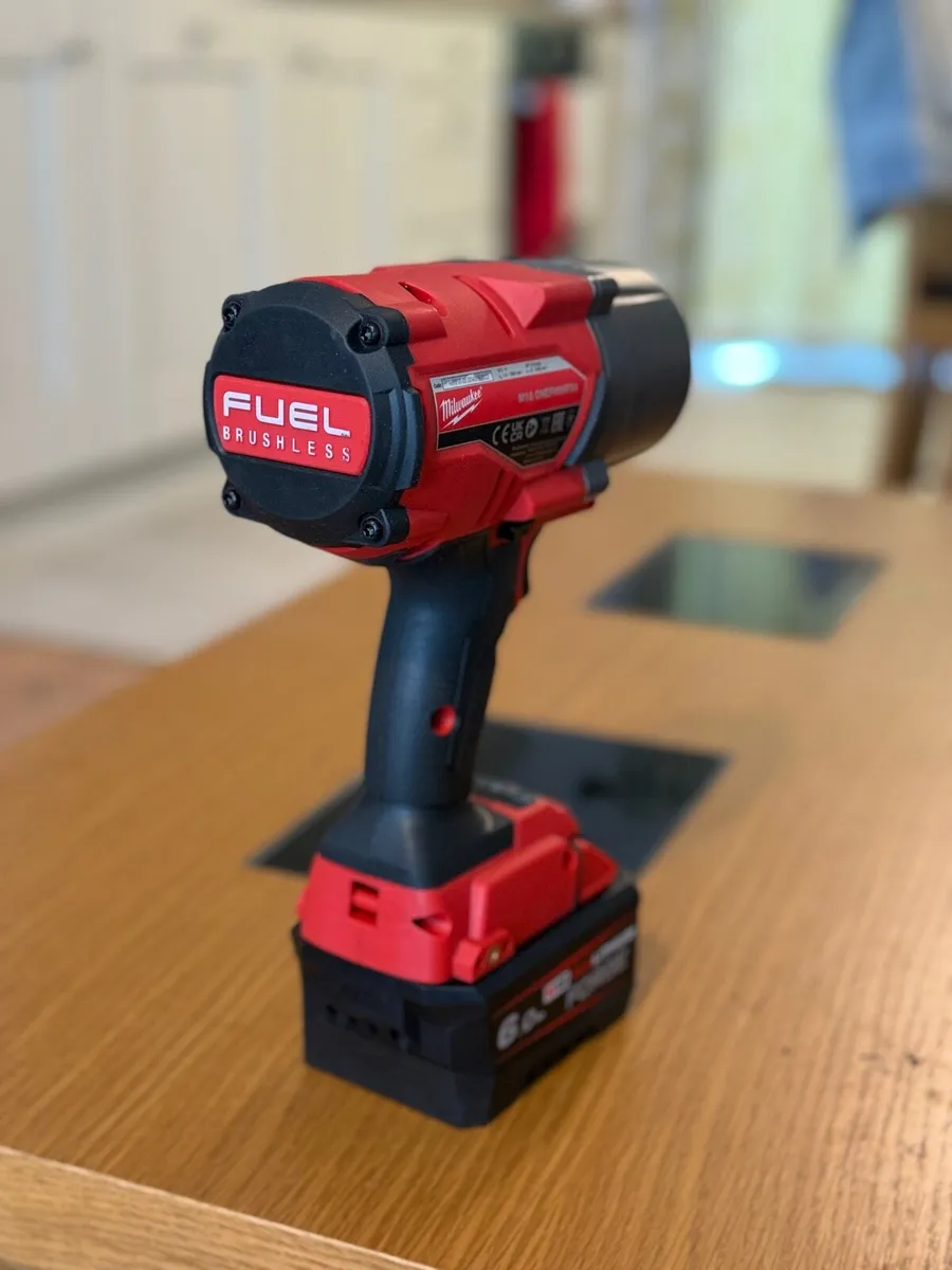 Milwaukee 3/4 Impact Wrench (Brand New) - Image 4