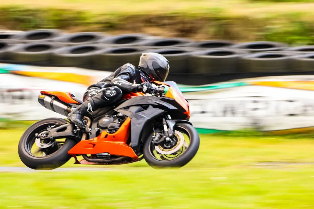 Honda CBR600RR Track Bike - Image 2