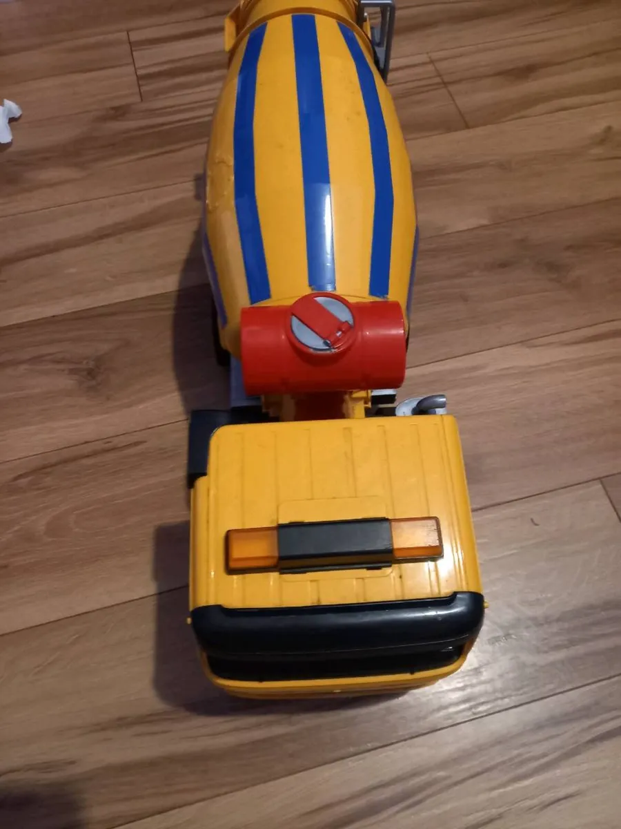 Brudar  readmix lorry - Image 2