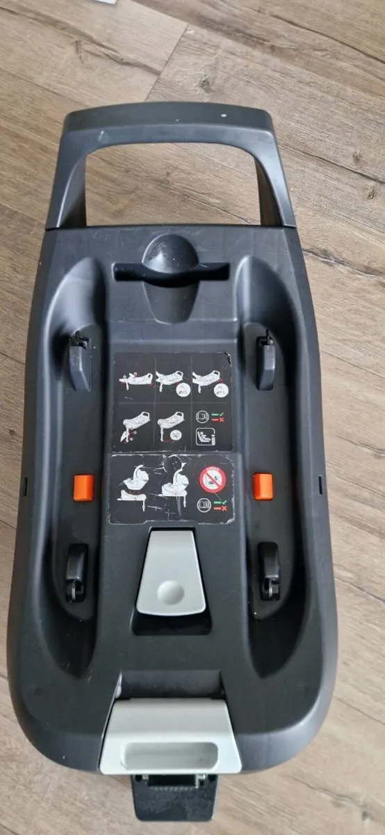 Egg isofix base - Image 1