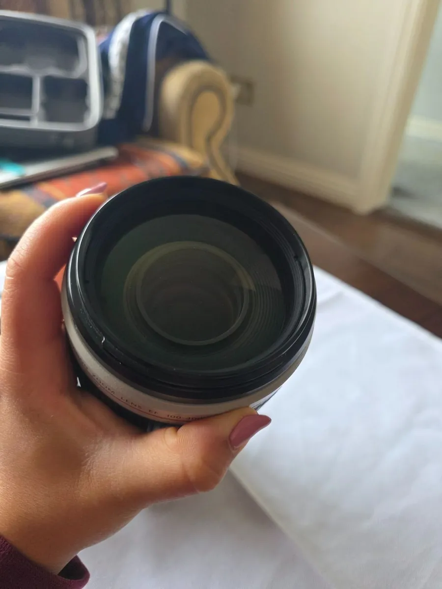 Canon EF 100 400 Perfect Condition - Image 3