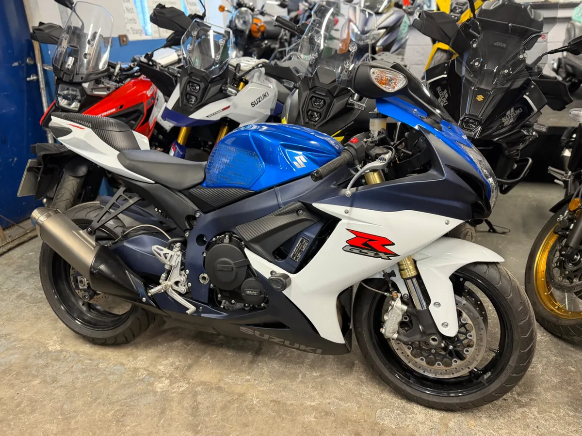 2012 Suzuki GSX-R750 - Image 2