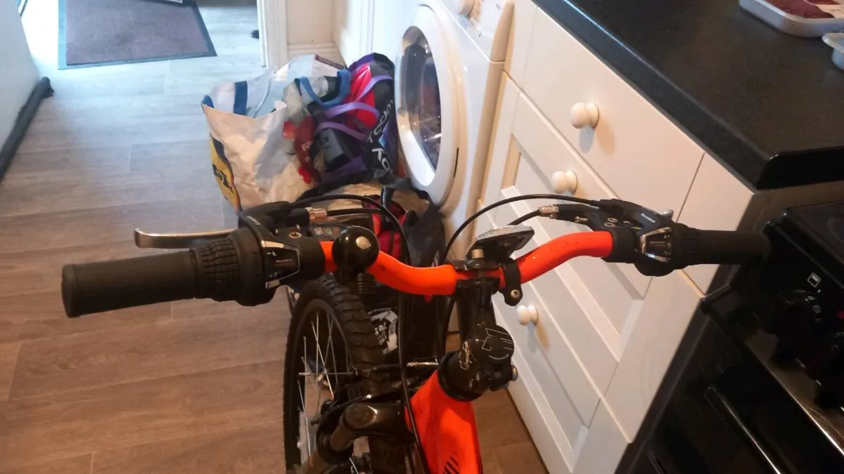 Kids mountain bike - Image 3