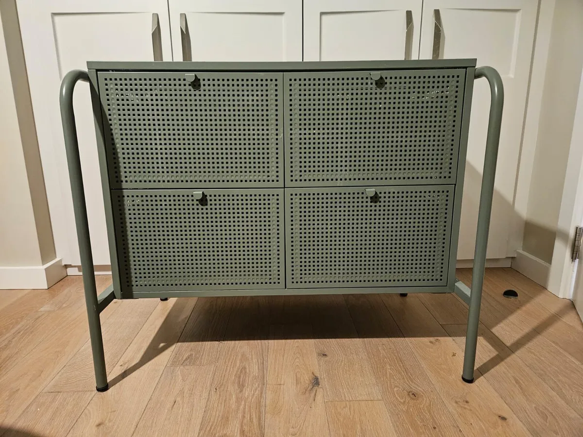 Chest of Drawers - Image 1