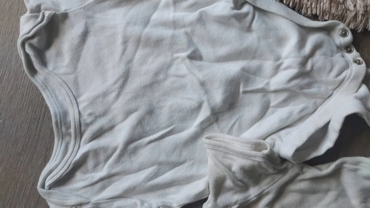 12/18 mother care bodysuit - Image 2