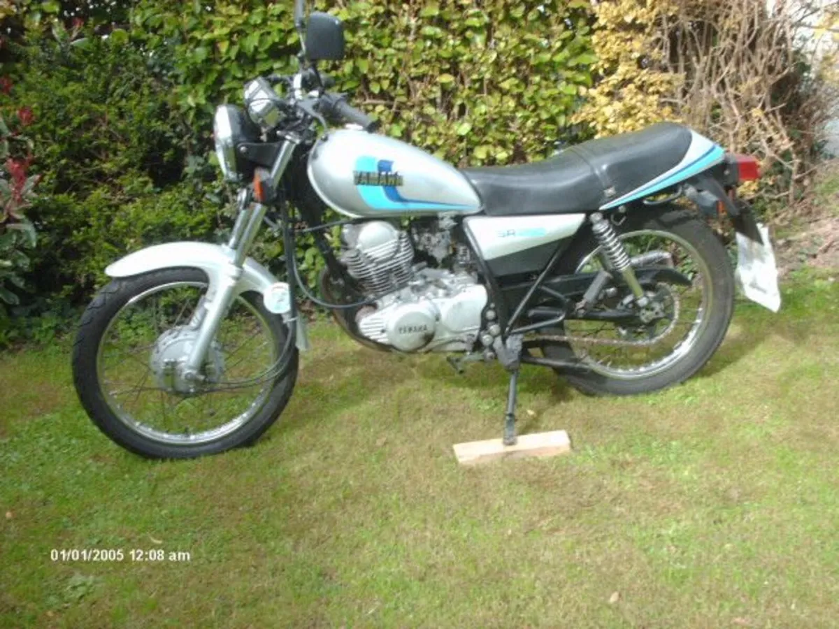 YAMAHA SR250 1989 - Image 1