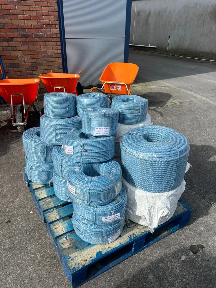 BLUE POLY ROPE 220 METRE - Image 1