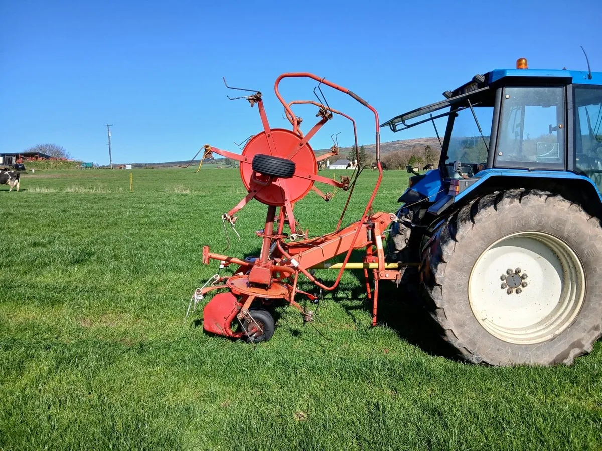 Lely lotus 520 stabilo tedder - Image 1