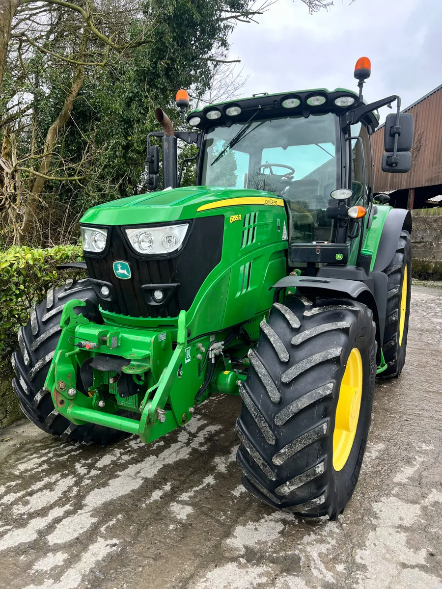 2018 John Deere 6155R - Image 4