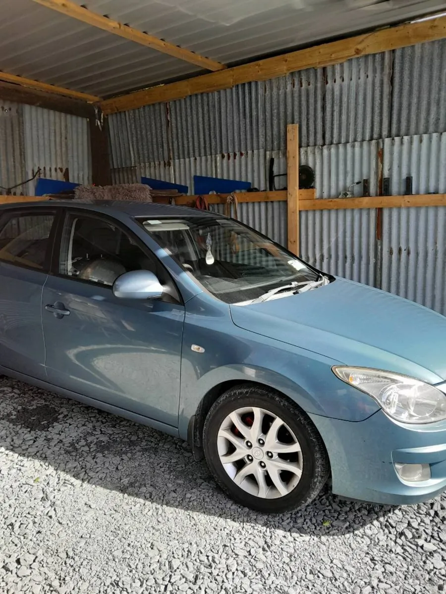 Hyundi i30 for parts - Image 1