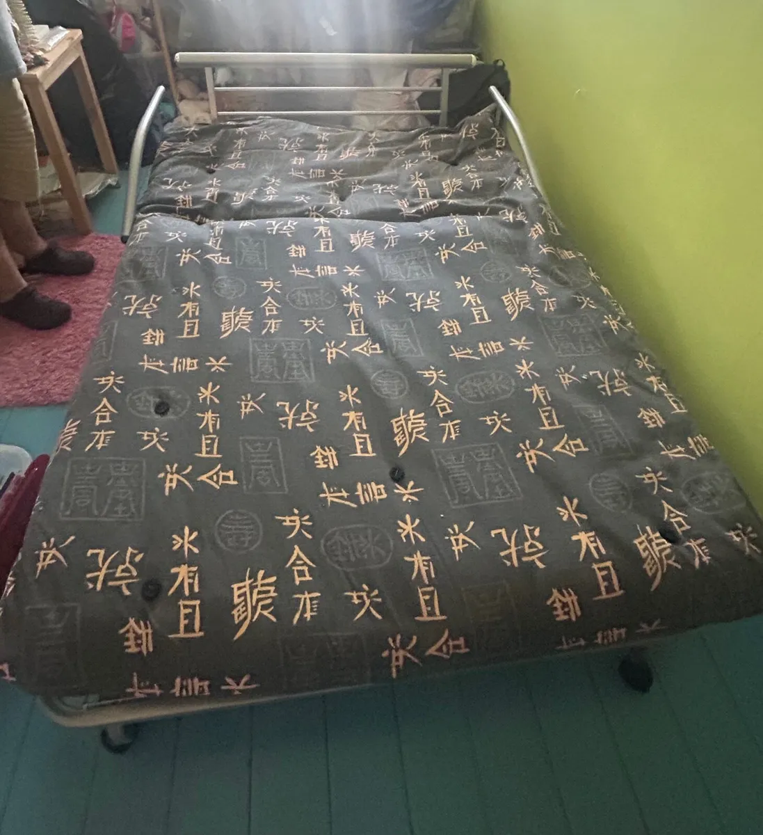 Futon/Sofabed - Image 2