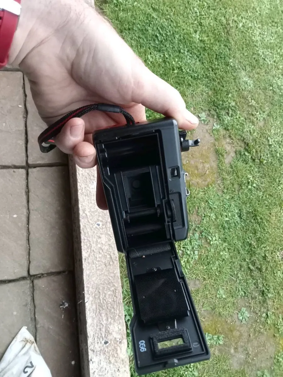 Old camera - Image 4