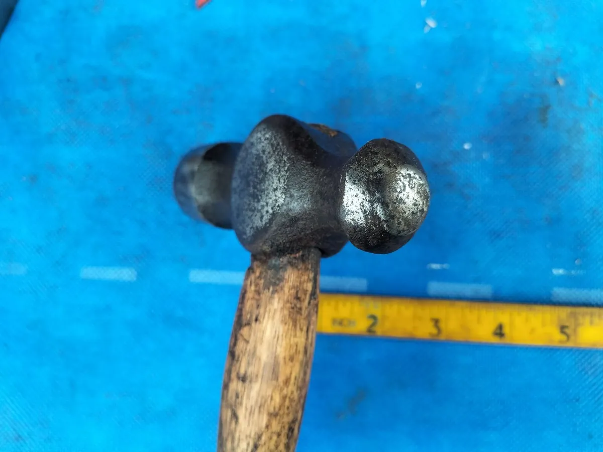 1.1/2lb Ball Pein Hammer - Image 3
