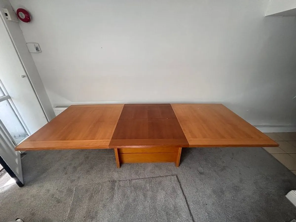 Skovby Flawless Hardwood Dining table & chairs - Image 1