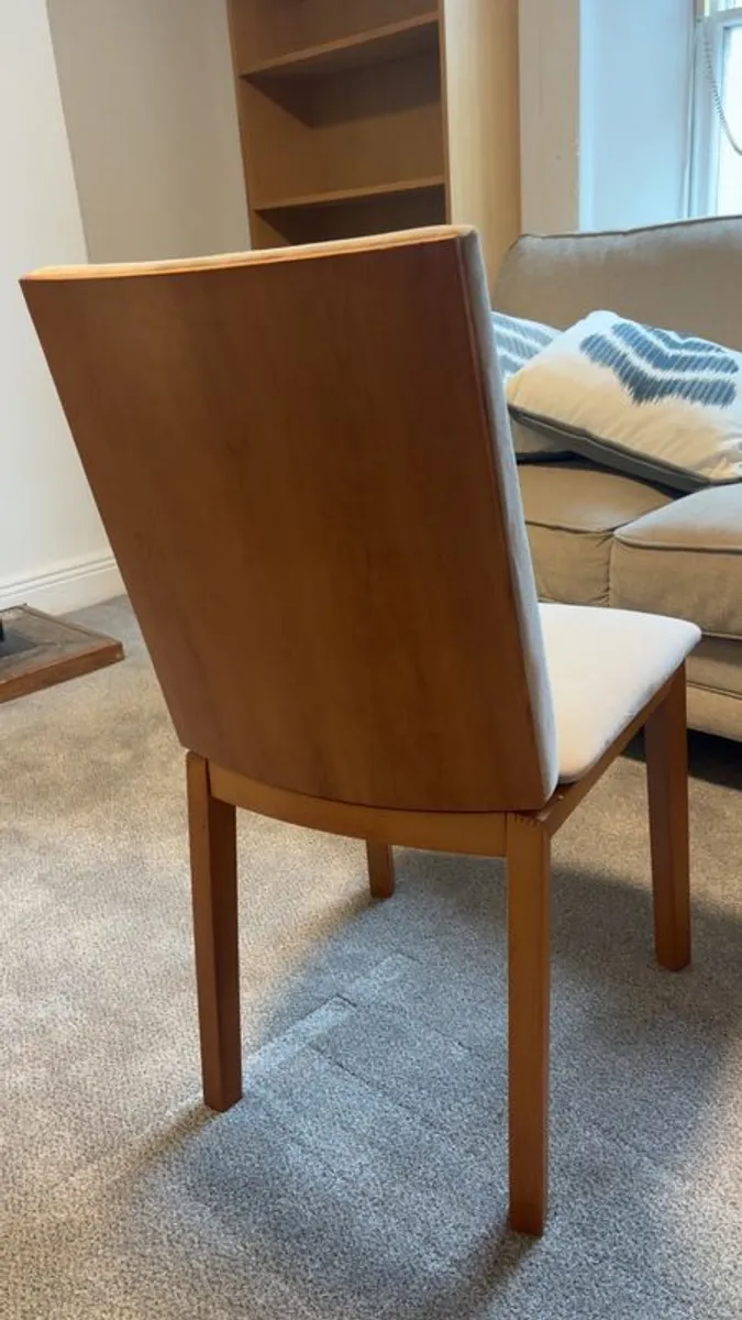 Skovby Flawless Hardwood Dining table & chairs - Image 4